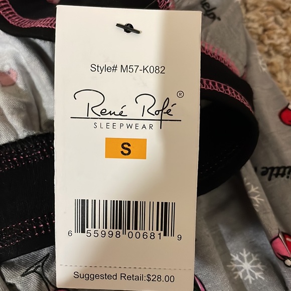 Sleepwear - Picture 2 of 3